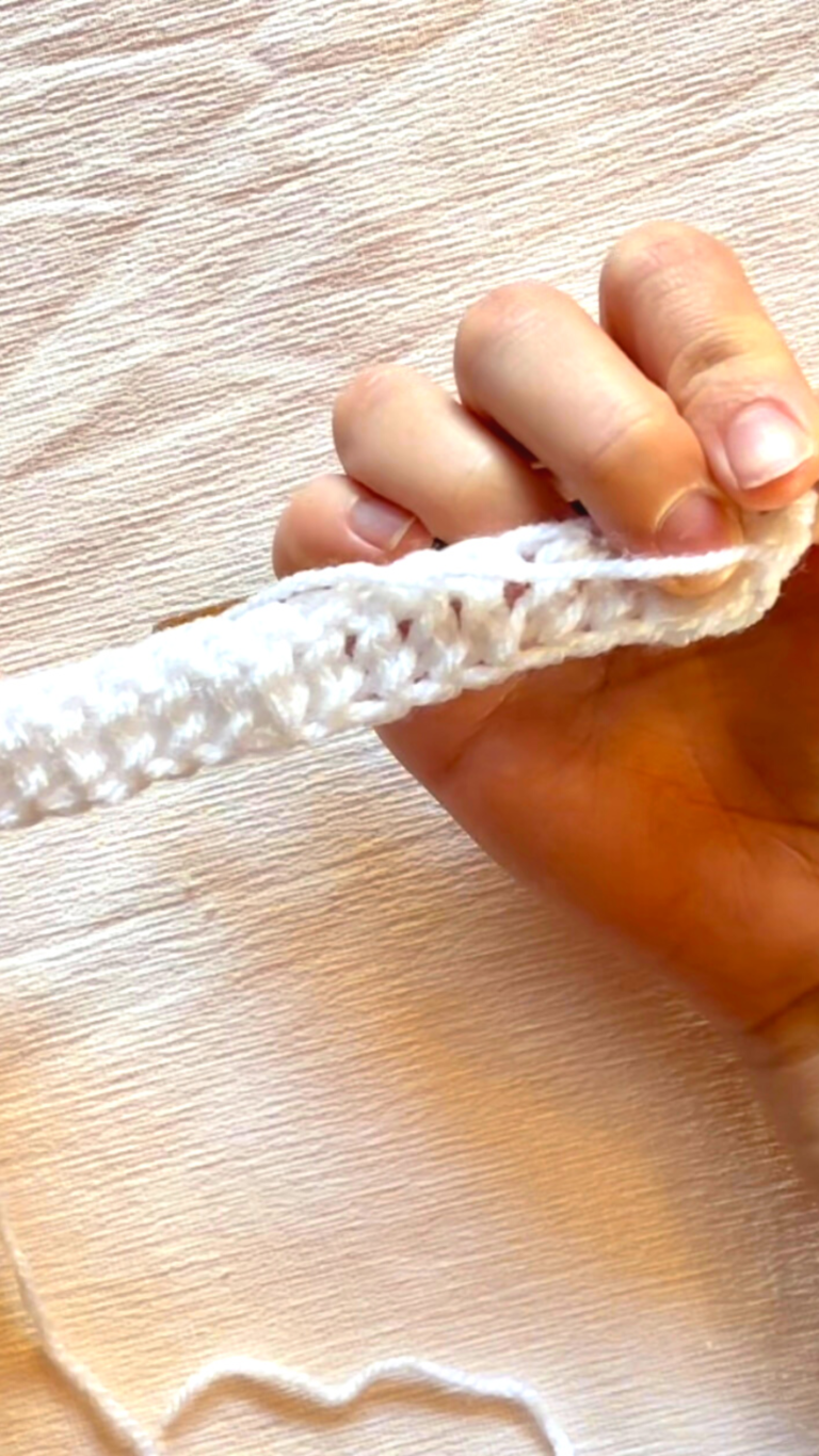 Foundation Double crochet before being connected. This image is being used as the feature image.