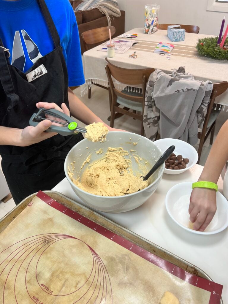 8 Must-Know Tips for Baking with Kids: Make Family Baking Fun and Stress-Free