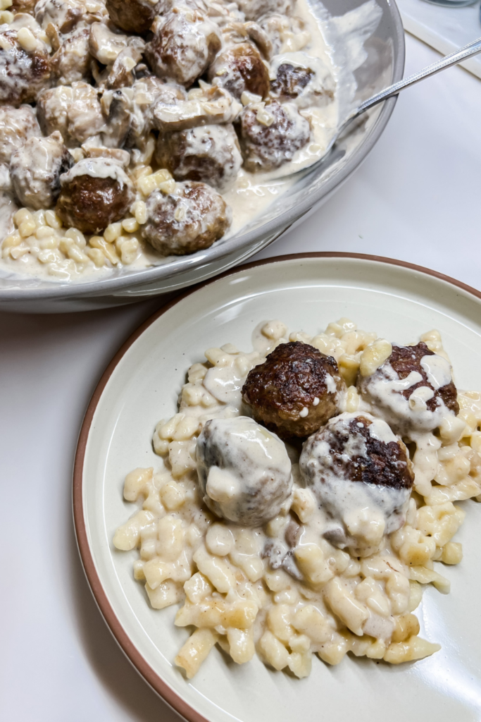 Meatballs in Mushroom Gravy on Speatzel